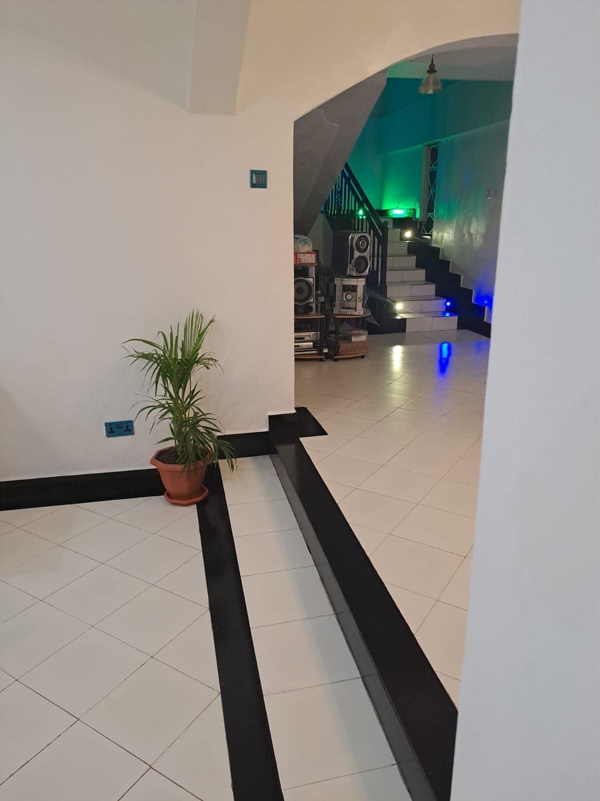 3 Bedroom Duplex for rent in Meru — The Rivers Court, photo 7