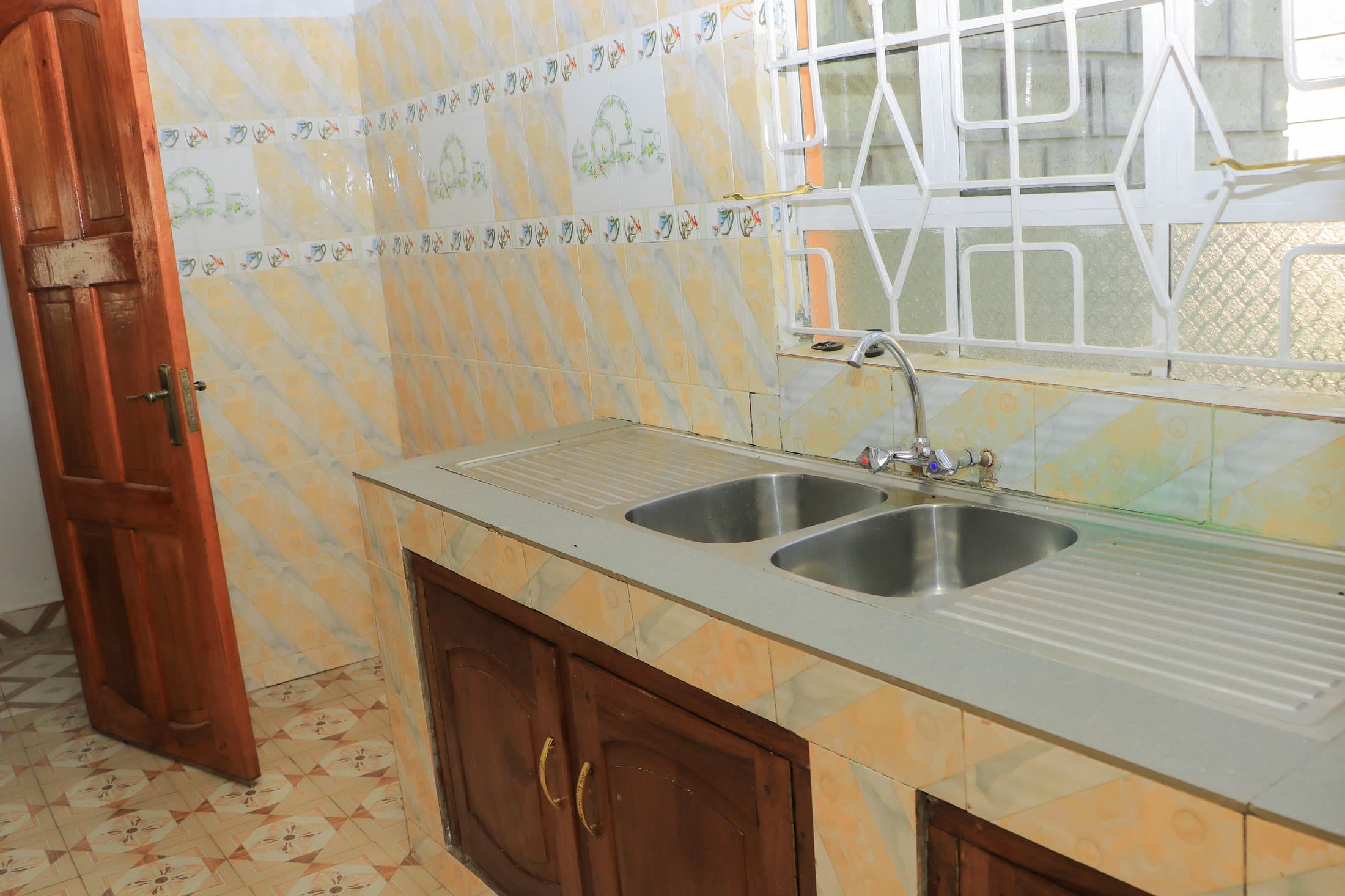 2 Bedroom Executive for rent in Meru — The Rivers Court, photo 13