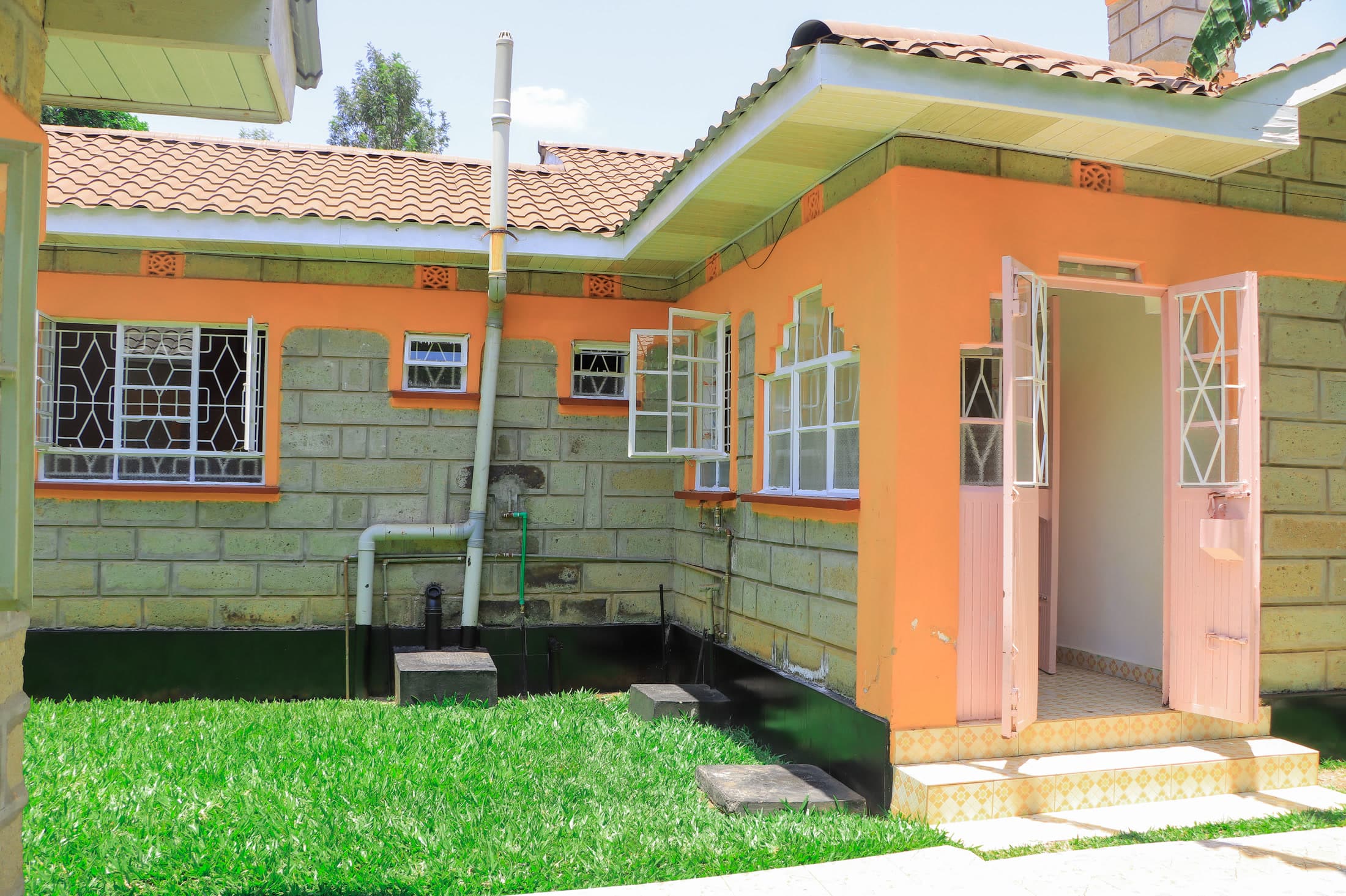 3 Bedroom with SQ for rent in Meru — The Rivers Court, photo 11